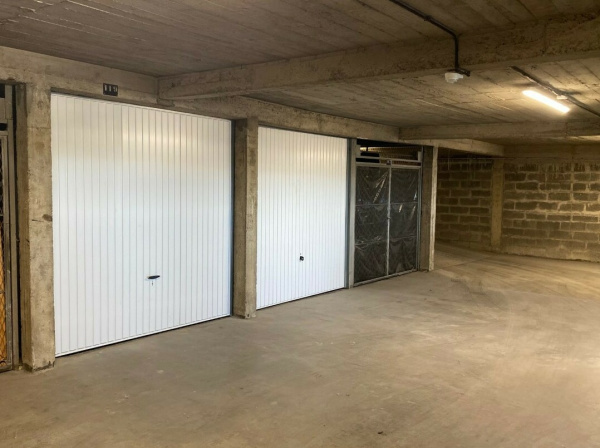 Offres de location Garage Limoges 87000